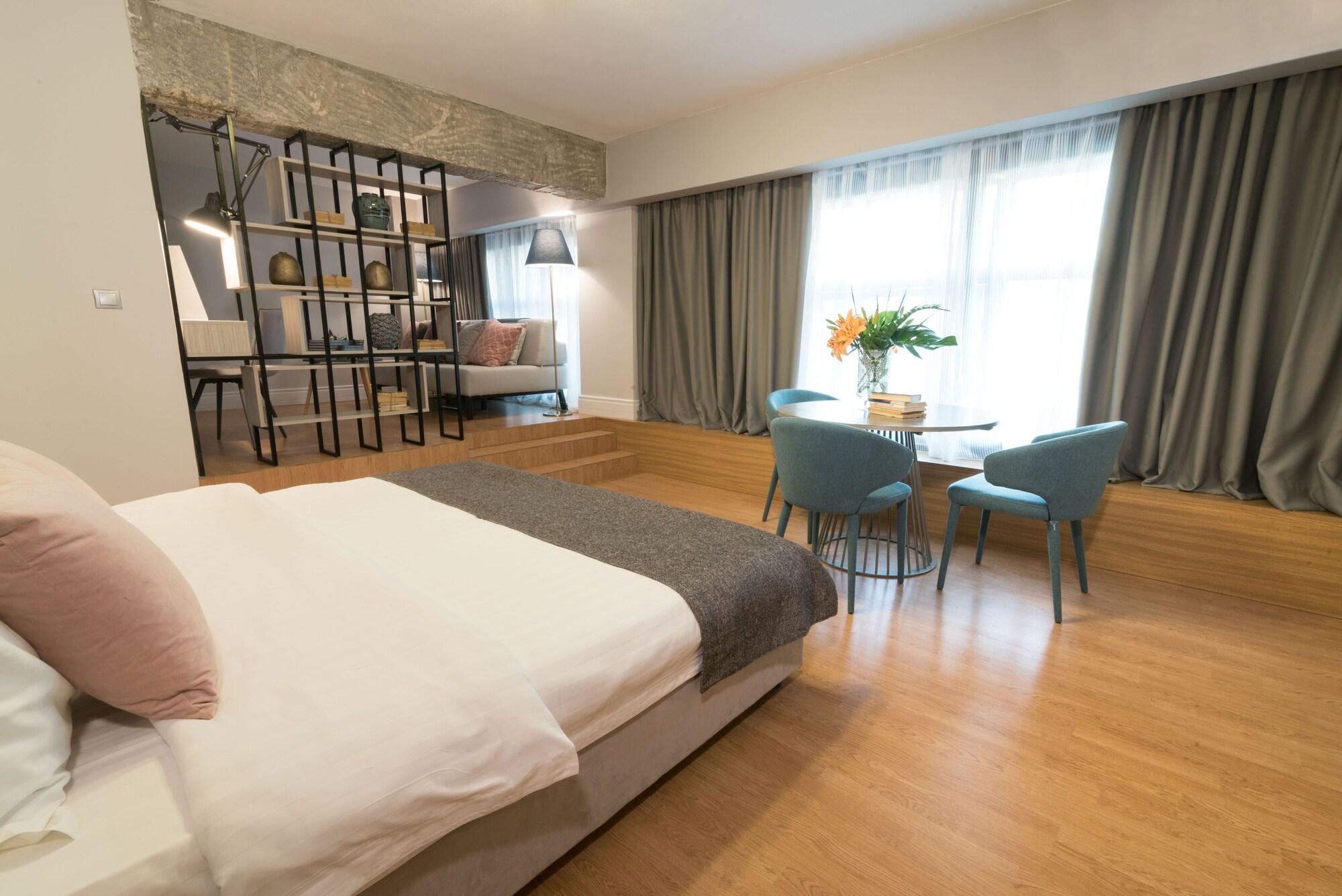 47 Luxury Suites Афины Экстерьер фото
